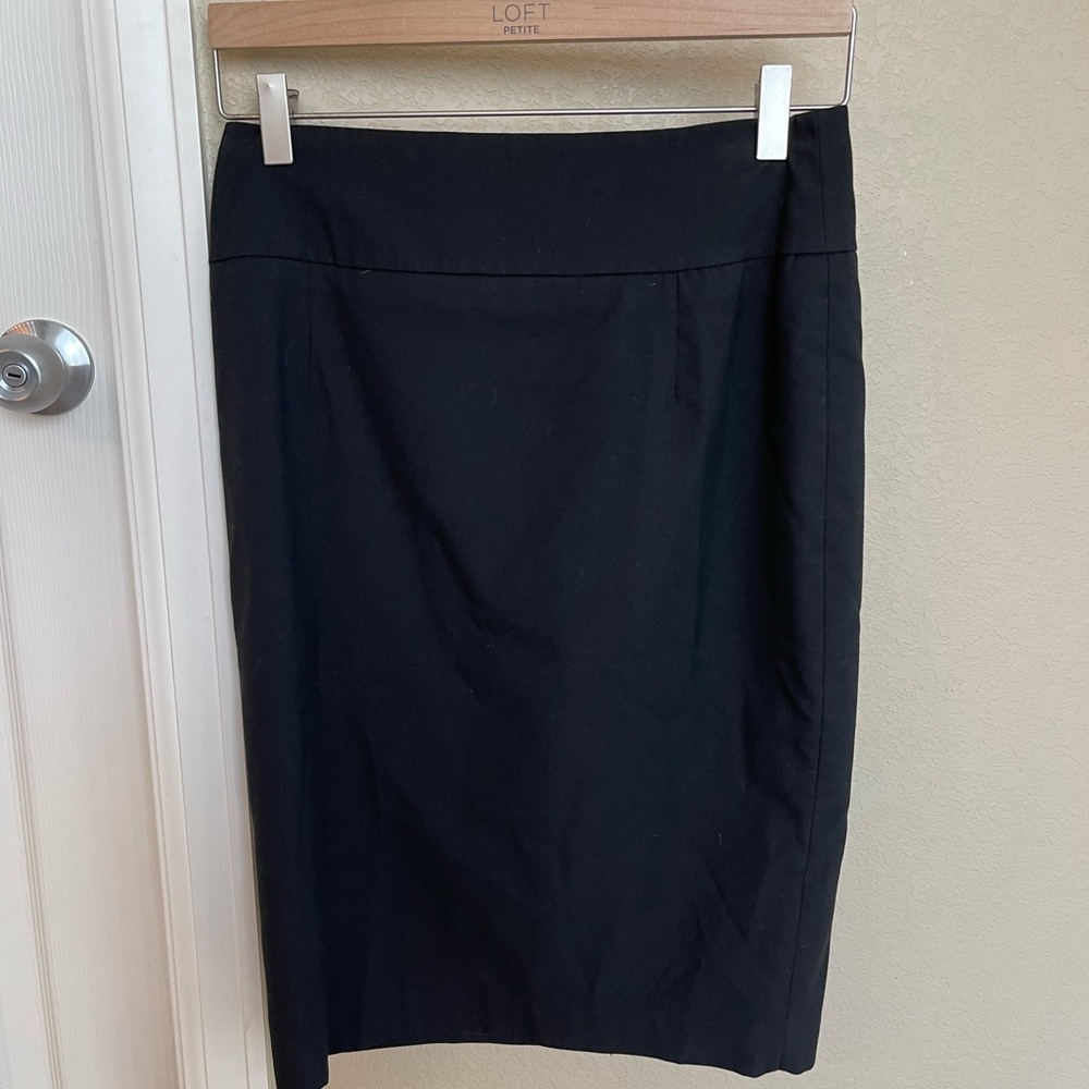 Black skirt
